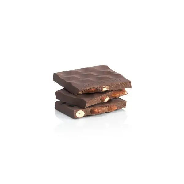 Horká čokoláda s celými mandľami, 95 g