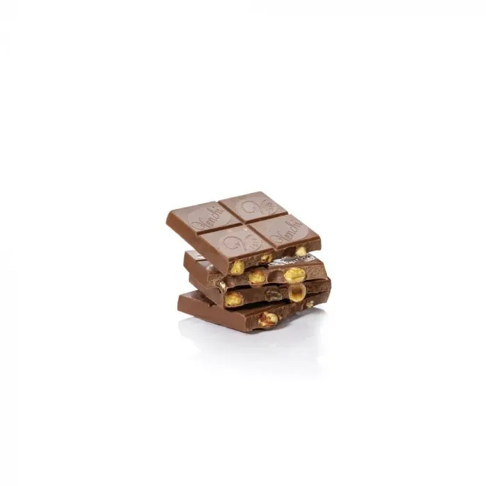 Extra jemná mliečna čokoláda s celými lieskovcami, 95 g